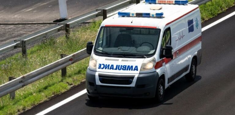 Panduan Praktis Memilih Jasa Karoseri Ambulance untuk Rumah Sakit